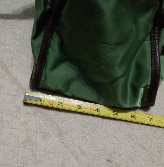 Prada Green Handbag purse - Picture 6 of 13